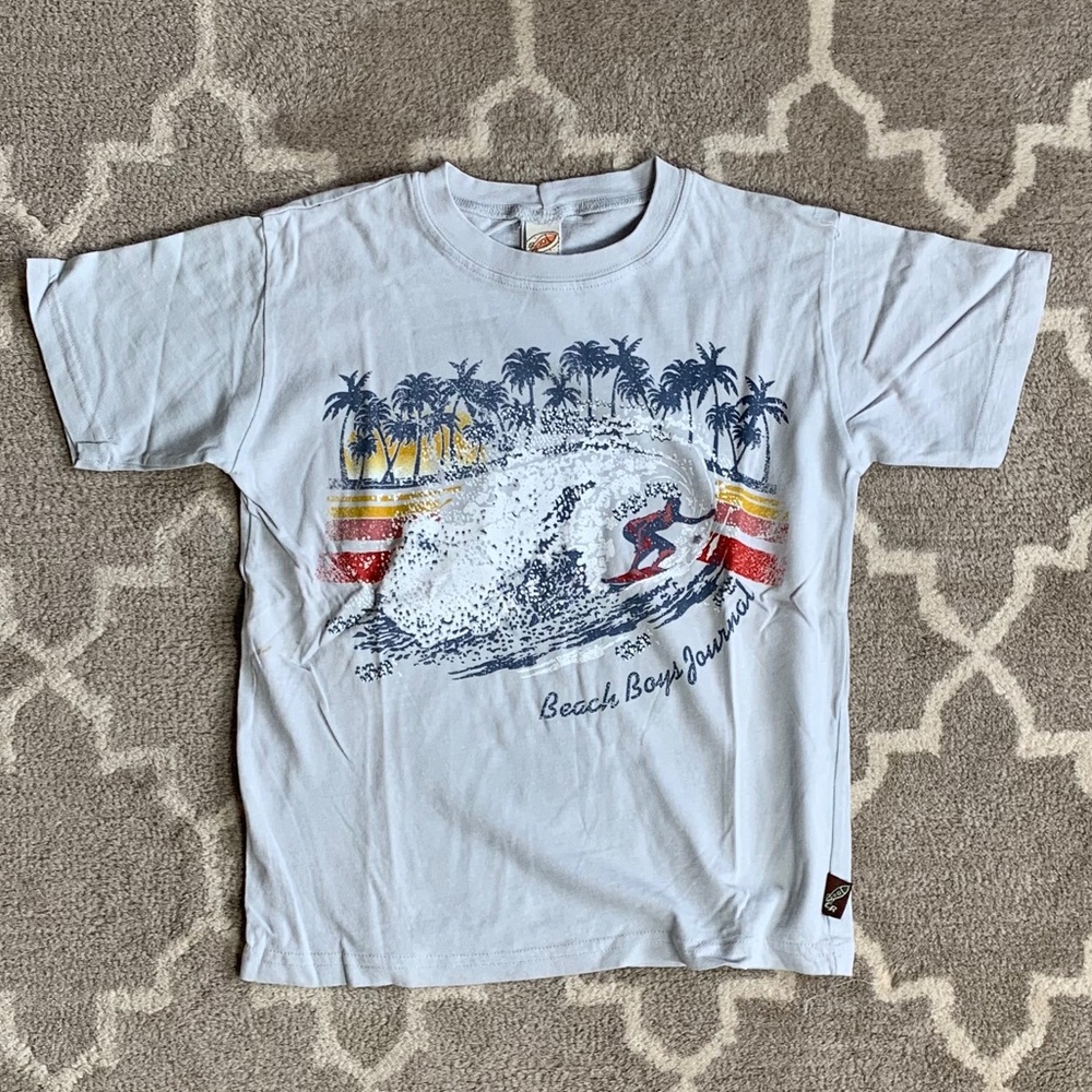 NWT Charlie Rocket t-shirt